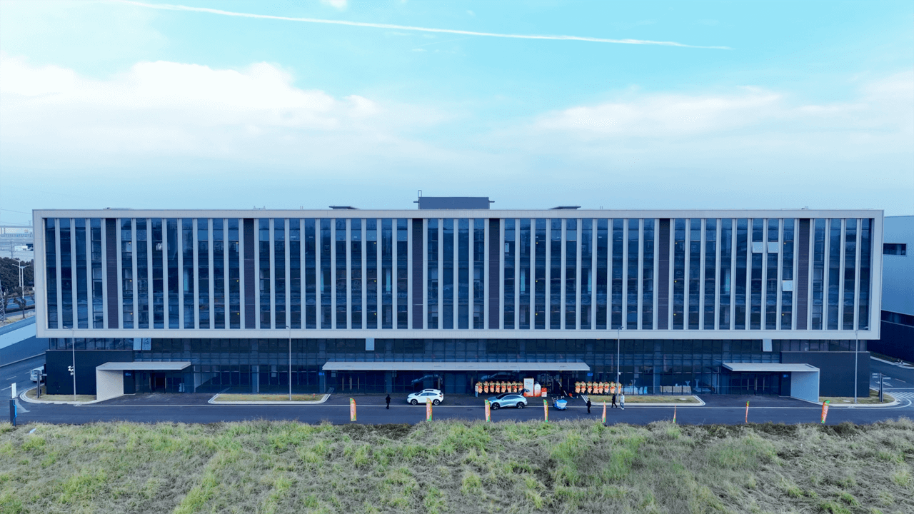 数亿元C轮融资落地！览锐光电加速车规级与消费电子膜片量产交付